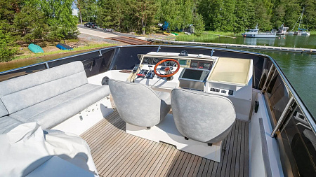 Катер Storebro Royal Cruiser 420 Baltic
